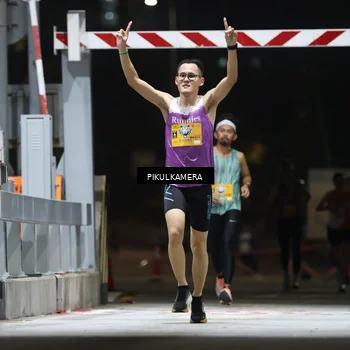 Runner Photo 7085186