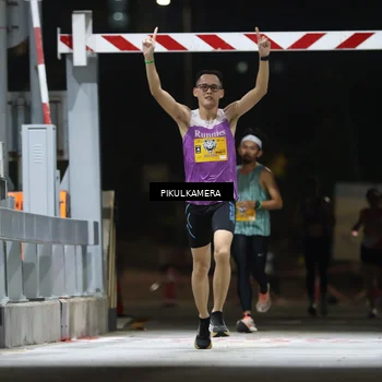 Runner Photo 7085189