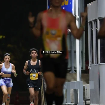 Runner Photo 7085209