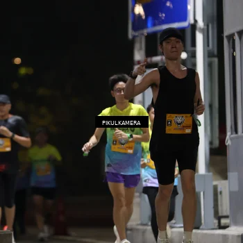 Runner Photo 7085247