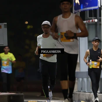 Runner Photo 7085322