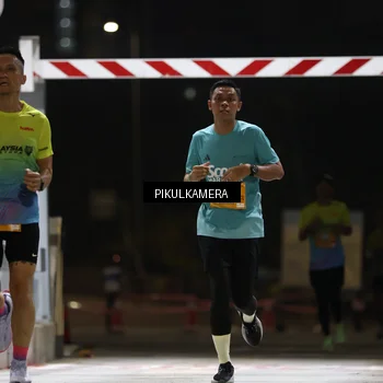 Runner Photo 7085329