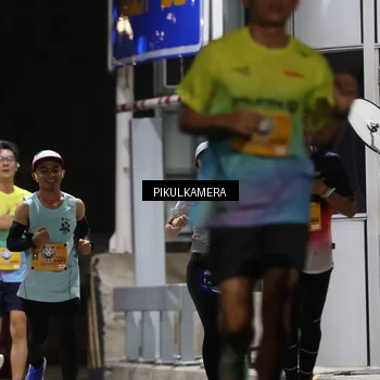 Runner Photo 7085339