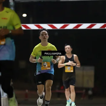 Runner Photo 7085341