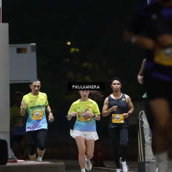 Runner Photo 7085355