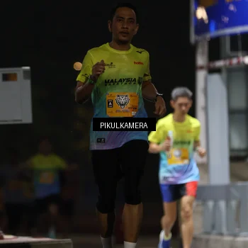 Runner Photo 7085374