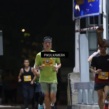 Runner Photo 7085399