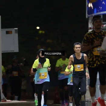 Runner Photo 7085405