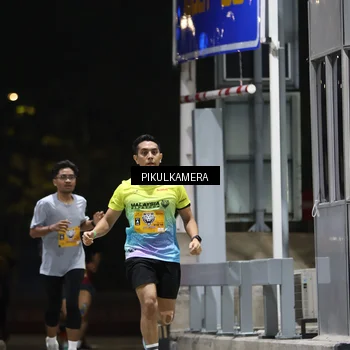 Runner Photo 7085410