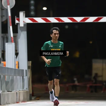 Runner Photo 7085421