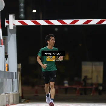 Runner Photo 7085423