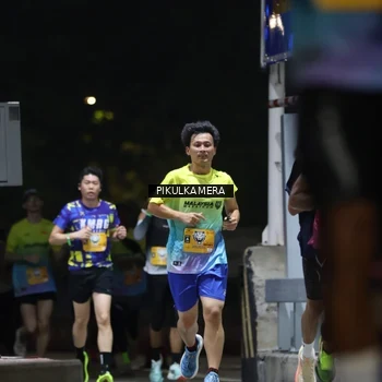 Runner Photo 7085449