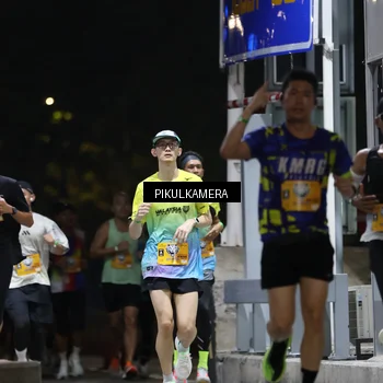 Runner Photo 7085450