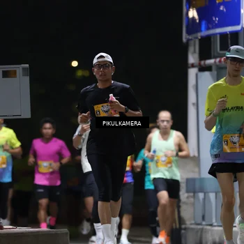 Runner Photo 7085465