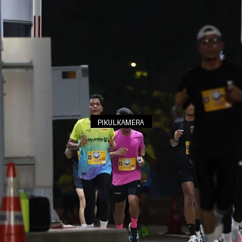Runner Photo 7085468