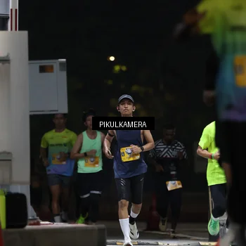 Runner Photo 7085477