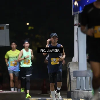 Runner Photo 7085487