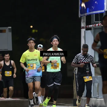 Runner Photo 7085489