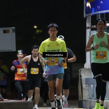 Runner Photo 7085495