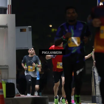 Runner Photo 7085515