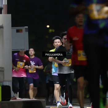 Runner Photo 7085522