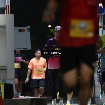 Runner Photo 7085523