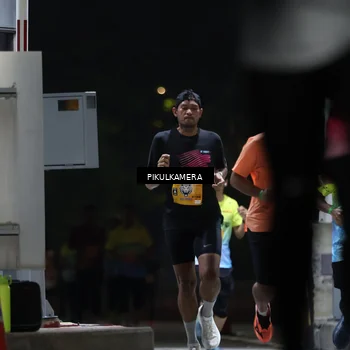 Runner Photo 7085526