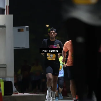 Runner Photo 7085528