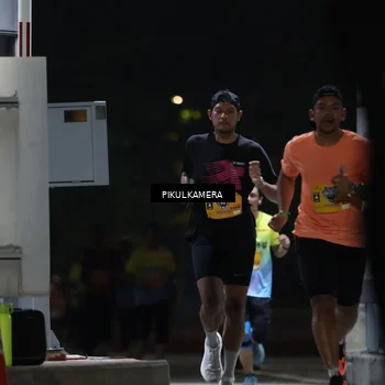 Runner Photo 7085532
