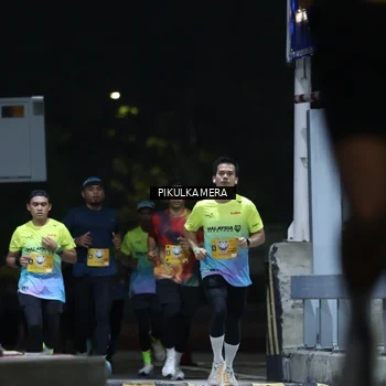 Runner Photo 7085545
