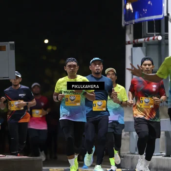 Runner Photo 7085562