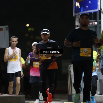 Runner Photo 7085569