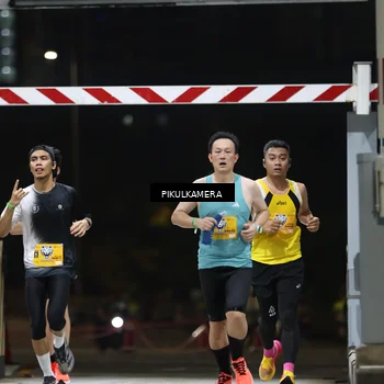 Runner Photo 7085580