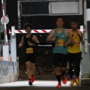 Runner Photo 7085581