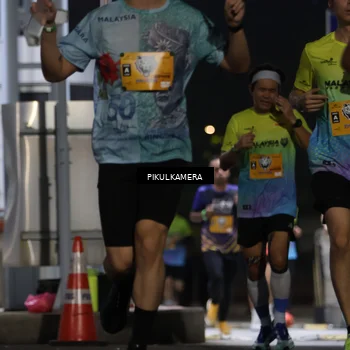 Runner Photo 7085589