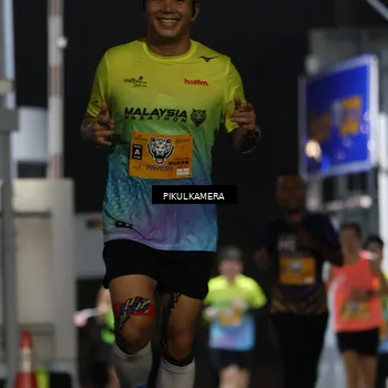 Runner Photo 7085599