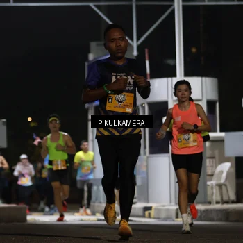 Runner Photo 7085606