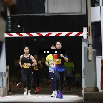 Runner Photo 7085607