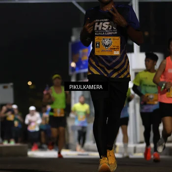 Runner Photo 7085608