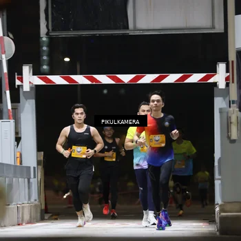 Runner Photo 7085610