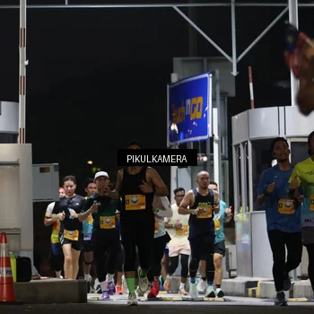 Runner Photo 7085612