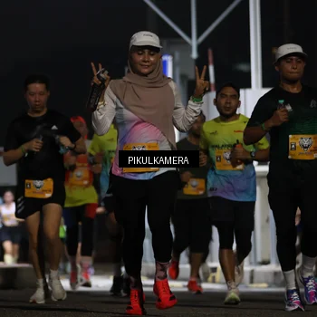 Runner Photo 7085627