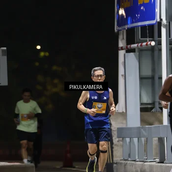 Runner Photo 7085646