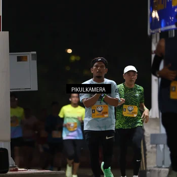 Runner Photo 7085669