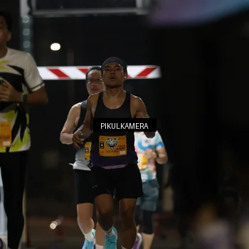 Runner Photo 7085670