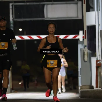 Runner Photo 7085689