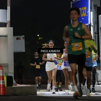 Runner Photo 7085697