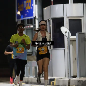 Runner Photo 7085718