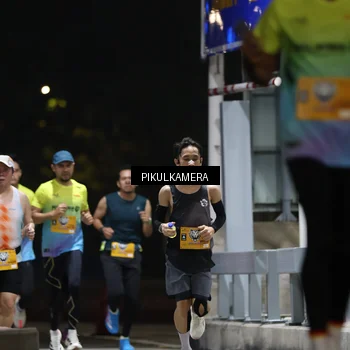 Runner Photo 7085724
