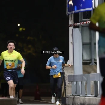 Runner Photo 7085756